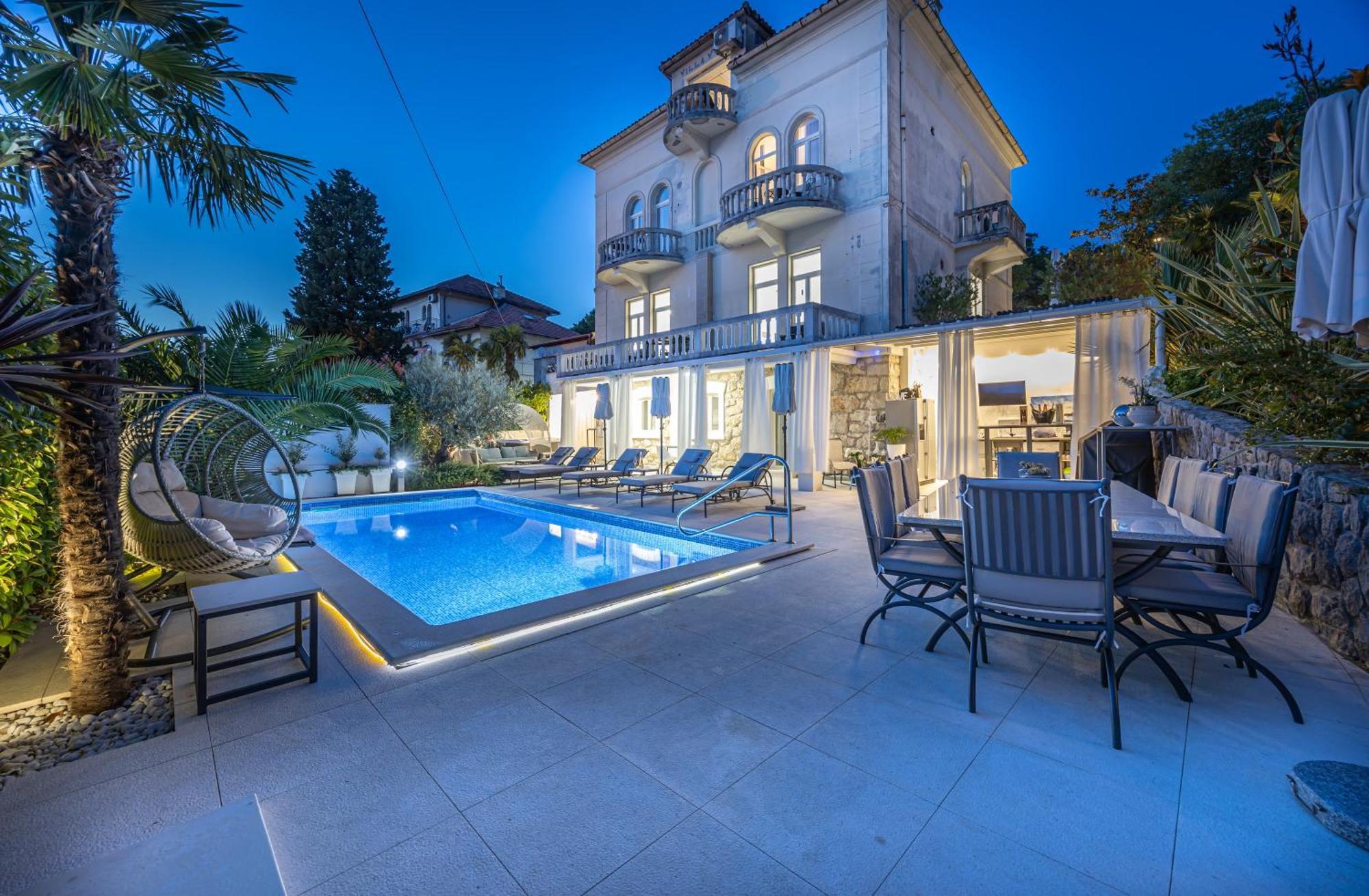 Villa Vita Luxury Apartments Crikvenica Exterior photo